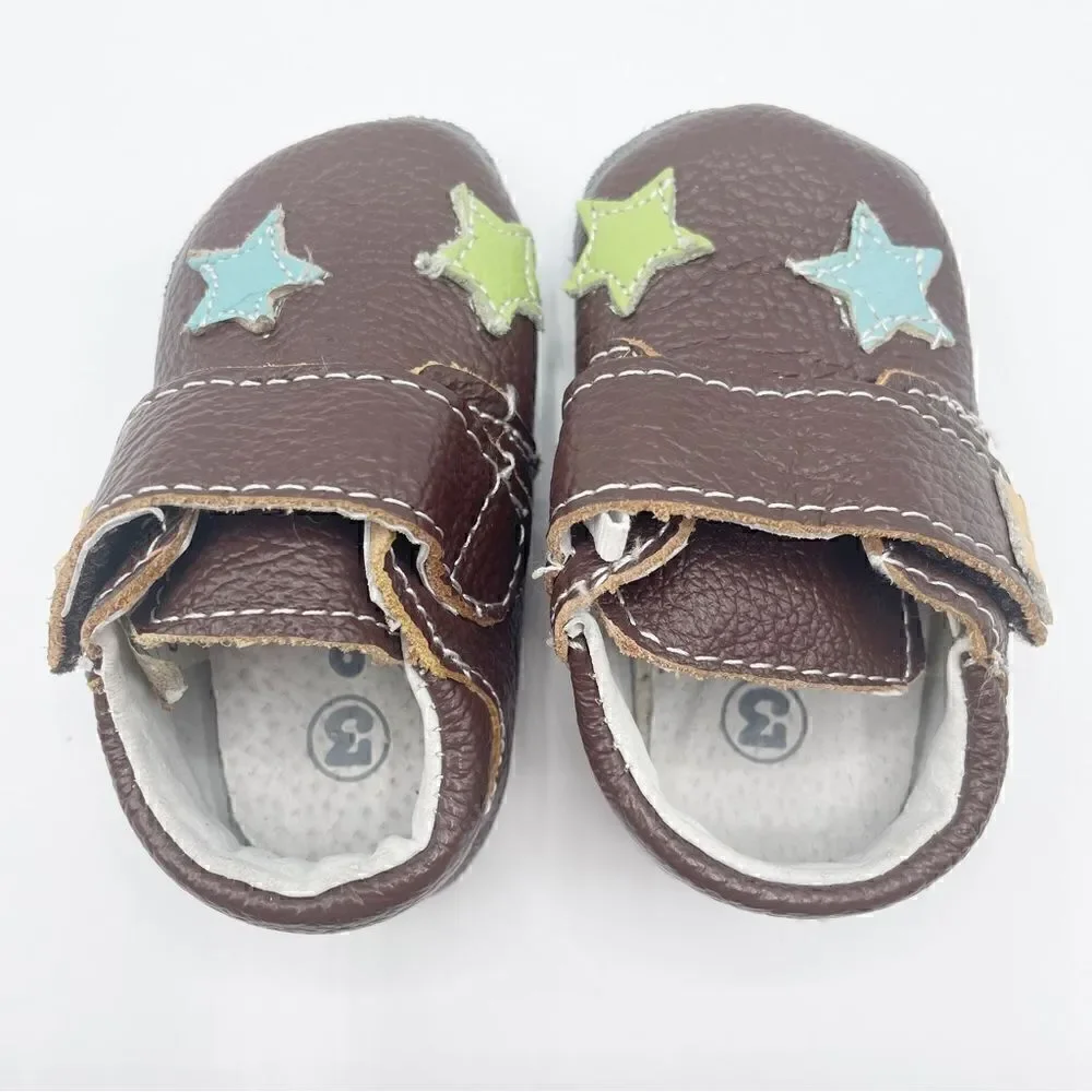 Outbak’s soft soled leather shoes - size 3 month